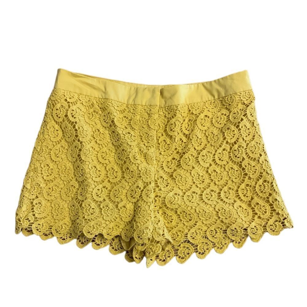 Esley Yellow Lace Shorts Sz S